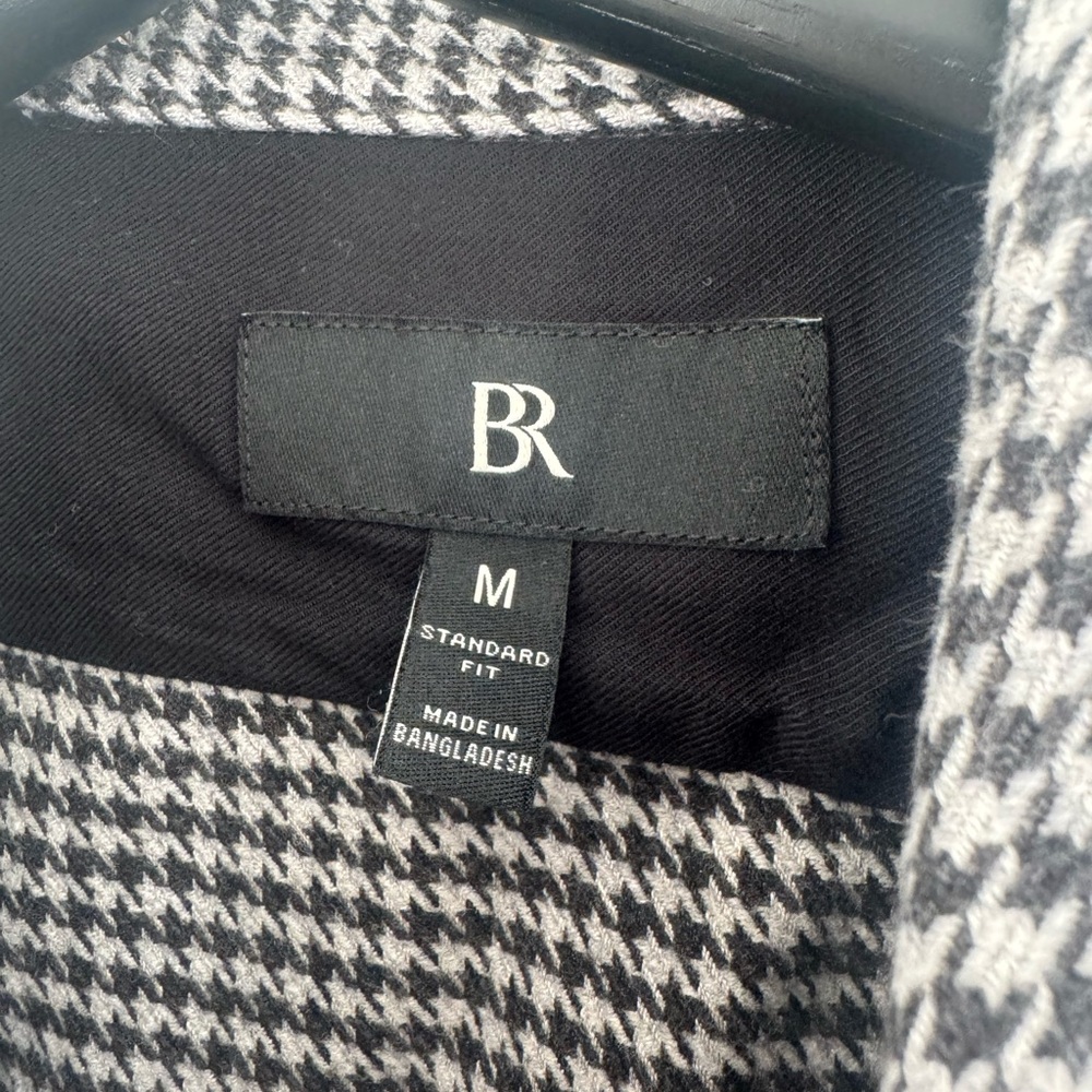 Banana Republic Men's Black and White Houndstooth Jacket - Picture 2 of 5
